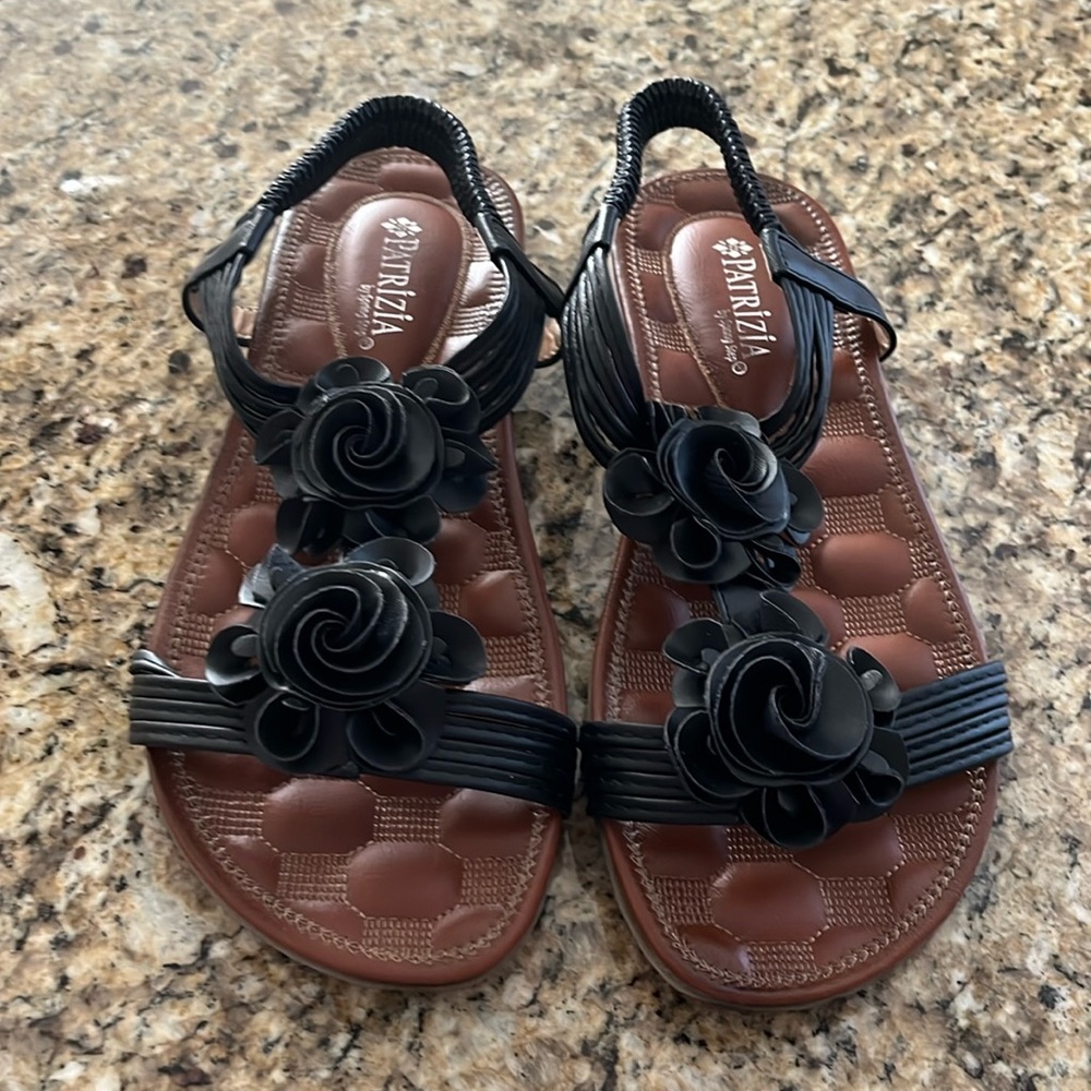 Patricia Sandals style Nectarine-B